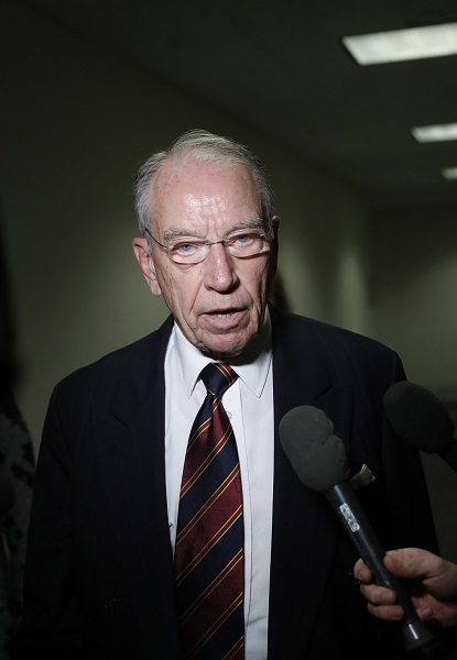Who Is Barbara Grassley? Chuck Grassley Wife Children and Family