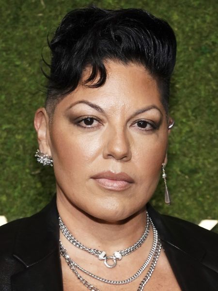 Does Sara Ramirez Have A Child/Daughter? Know About Her Husband Ryan DeBolt And Family Status