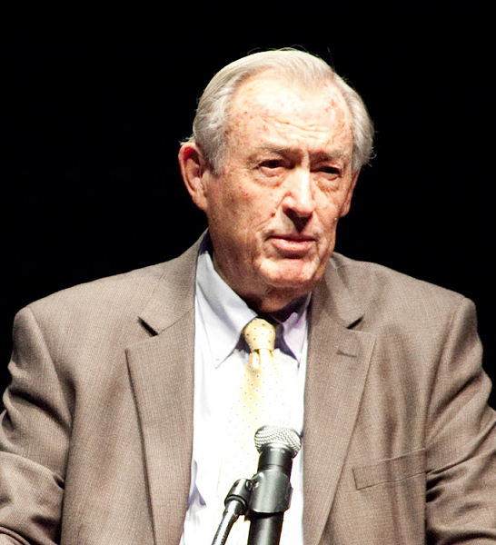 Did Dr Richard Leakey Have Skin Cancer? Face, Health & Death Cause, He Died In Plane Crash?