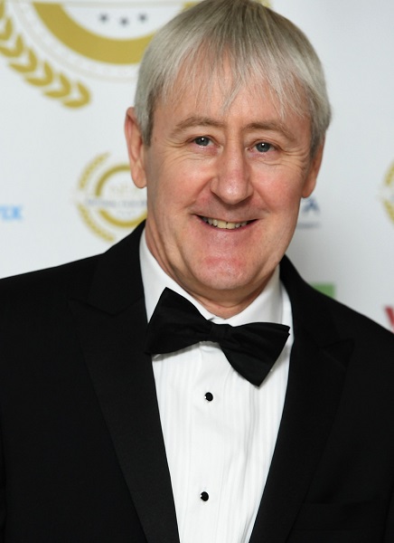 Nicholas Lyndhurst Weight Loss Update. Son Archie Death Cause and Health Condition